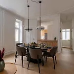 Stylish And Bright 2 Bedroom In Cph N * Kopenhagen