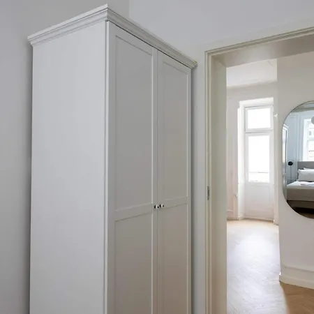 Apartment Stylish And Bright 2 Bedroom In Cph N *