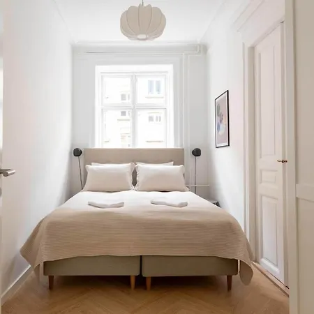 Apartment Stylish And Bright 2 Bedroom In Cph N *