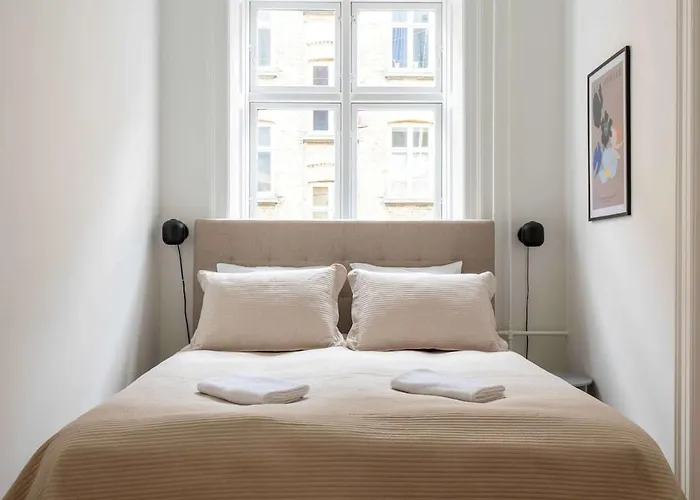 Stylish And Bright 2 Bedroom In Cph N *