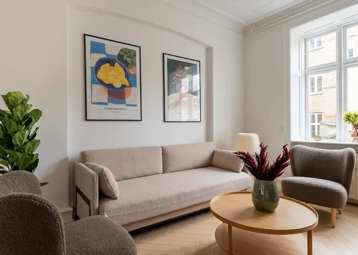 Stylish And Bright 2 Bedroom In Cph N Lejlighed København