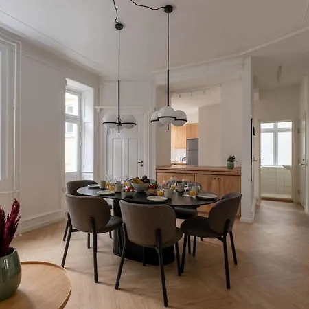 Stylish And Bright 2 Bedroom In Cph N * كوبنهاجن