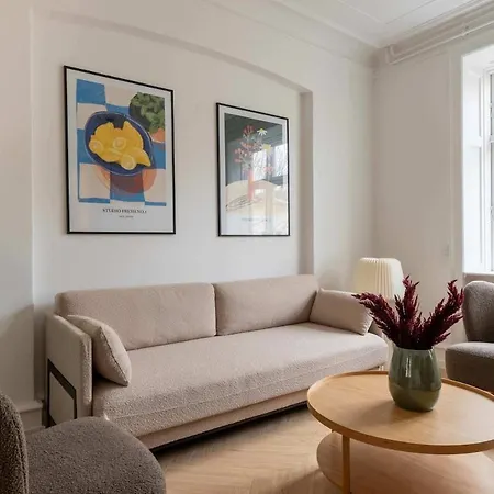 Stylish And Bright 2 Bedroom In Cph N شقة كوبنهاجن